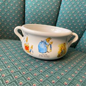 Vintage Beatrix Potter Peter Rabbit Teleflora Gift 2 Handled Planter/Soup Bowl
